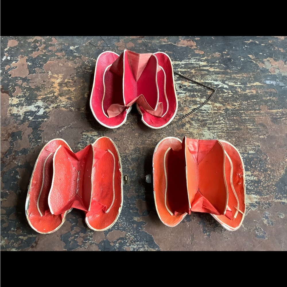 Vintage Victorian Shell Purses - Picture 4 of 4